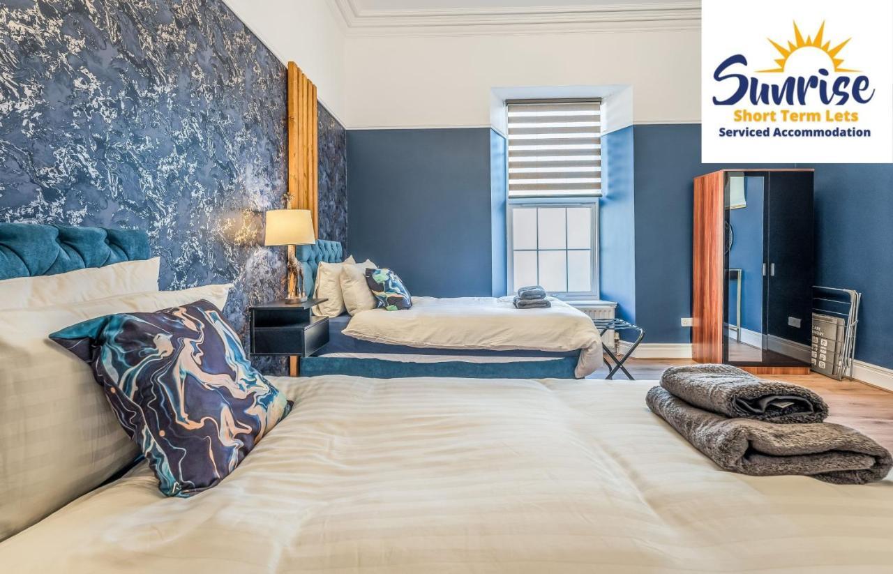 Presidential Apartment, Family Home, Luxury Bedrooms, 2 Rooms, 1 King Bed, 2 Single Beds, Free Wifi, Free Parking, Tourists, Business Travelers, Relocation, Beautiful River Views, - Long Stays, Invoice And Reduced Price Are Only Via Sunrise Short Let Dundee Luaran gambar