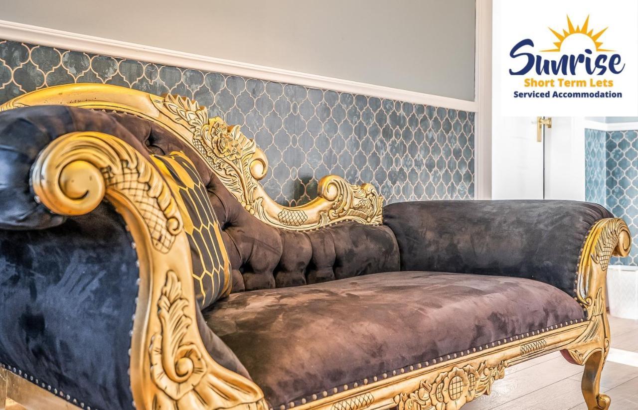 Presidential Apartment, Family Home, Luxury Bedrooms, 2 Rooms, 1 King Bed, 2 Single Beds, Free Wifi, Free Parking, Tourists, Business Travelers, Relocation, Beautiful River Views, - Long Stays, Invoice And Reduced Price Are Only Via Sunrise Short Let Dundee Luaran gambar