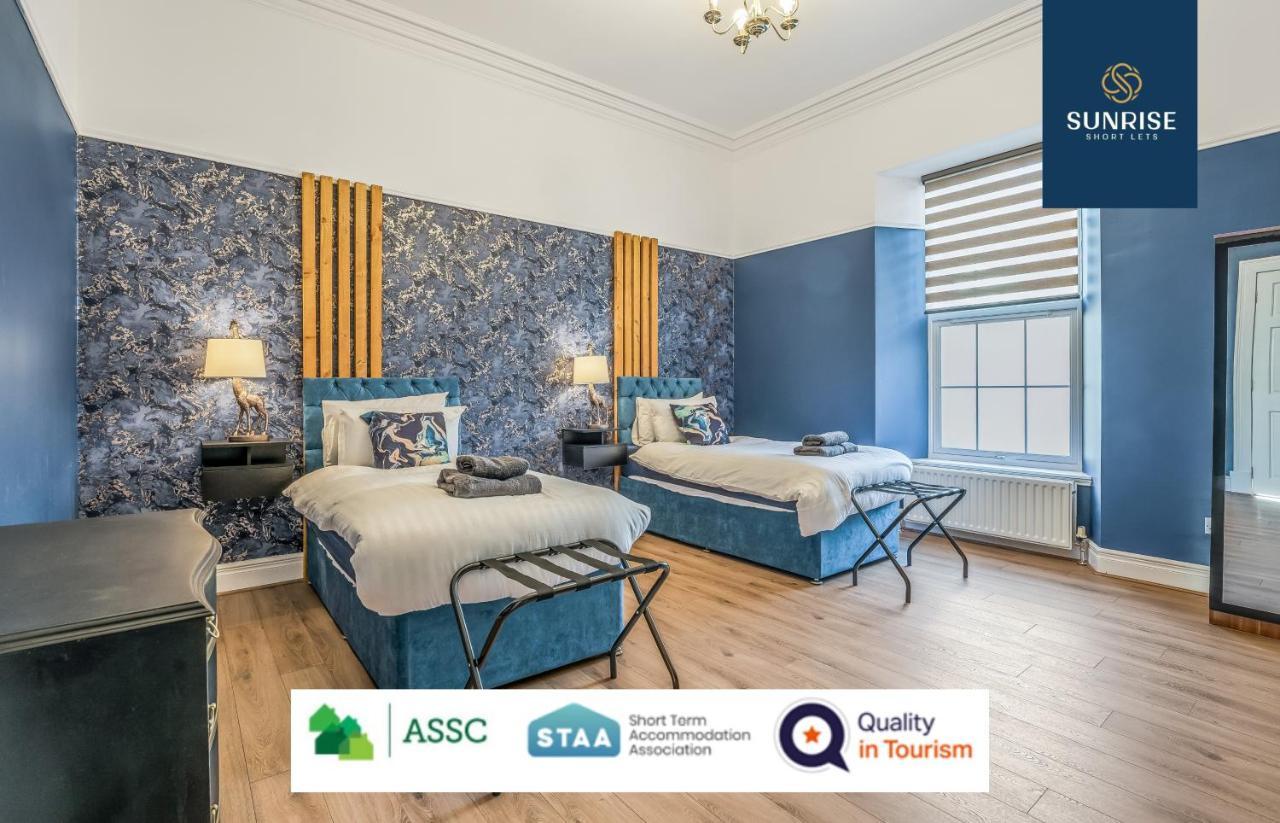Presidential Apartment, Family Home, Luxury Bedrooms, 2 Rooms, 1 King Bed, 2 Single Beds, Free Wifi, Free Parking, Tourists, Business Travelers, Relocation, Beautiful River Views, - Long Stays, Invoice And Reduced Price Are Only Via Sunrise Short Let Dundee Luaran gambar